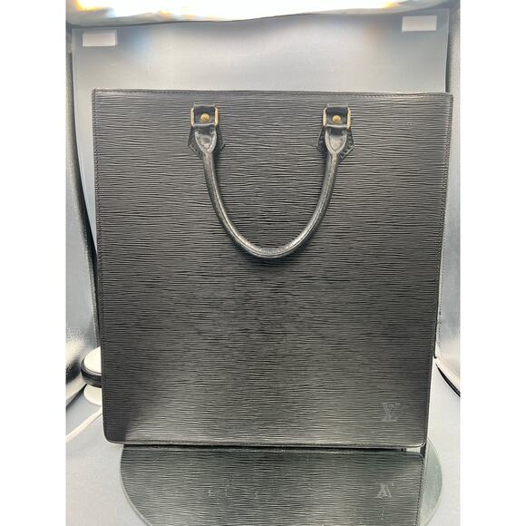 LOUIS VUITTON Epi Sac Plat - Picture 1 of 16